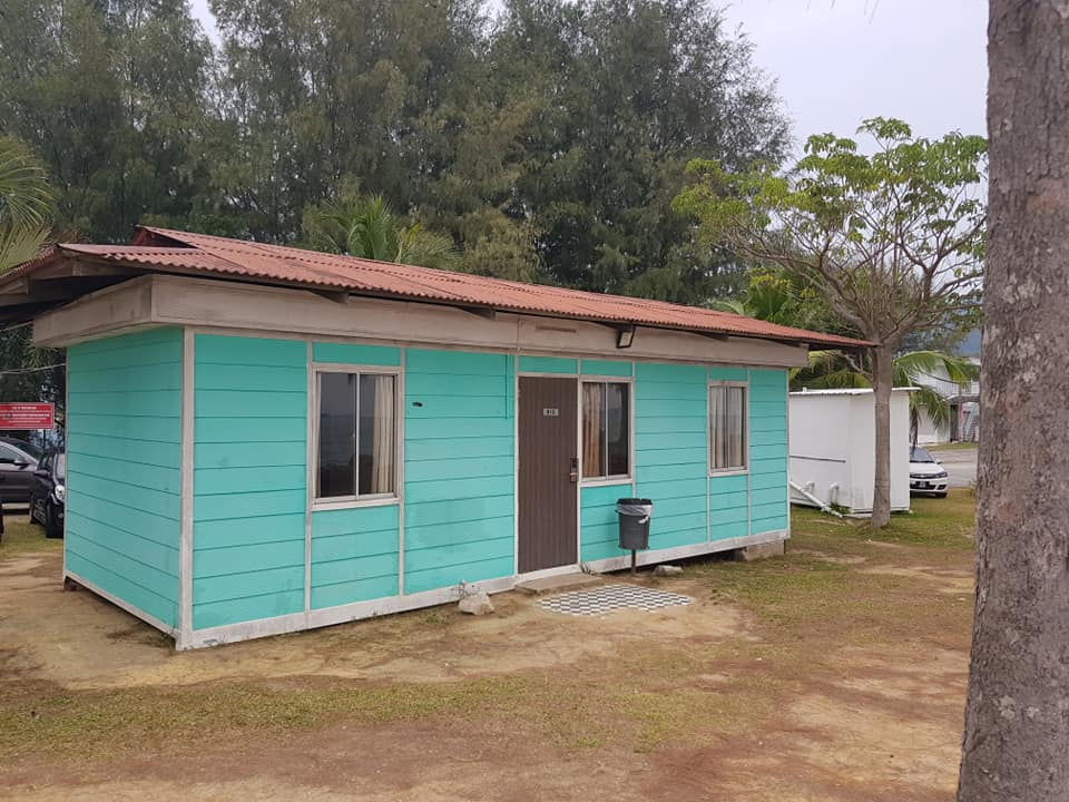Rockbund Fishing Chalet 1
