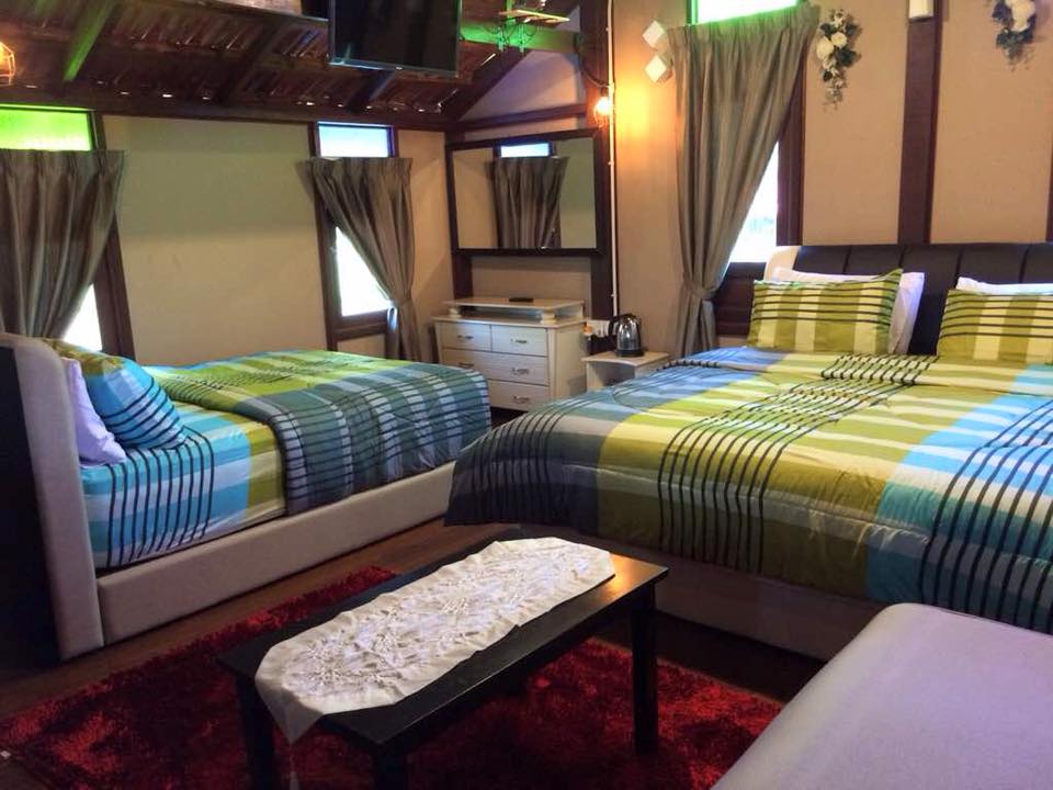 Dangau Indah Chalet