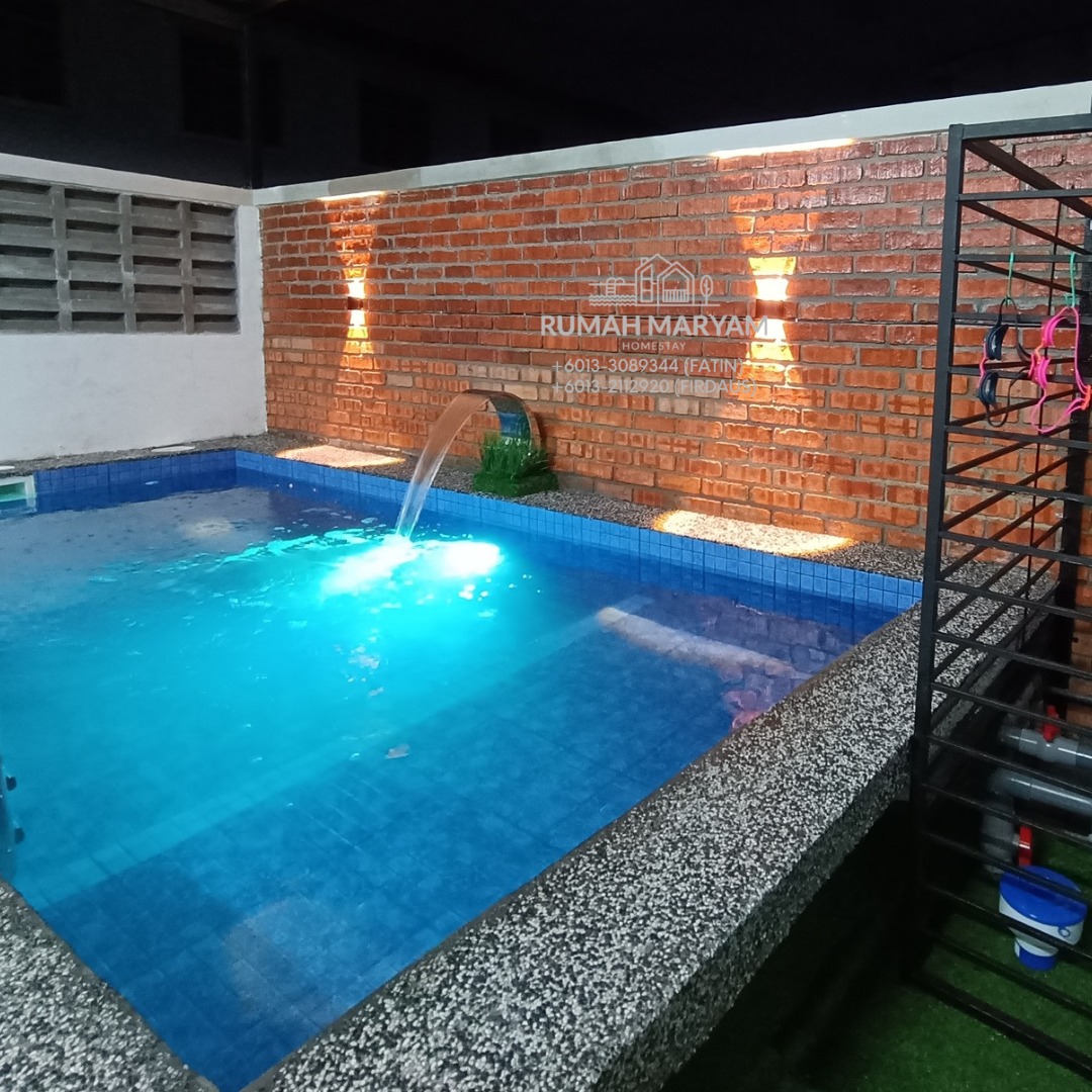 Homestay menarik dengan private pool di Melaka