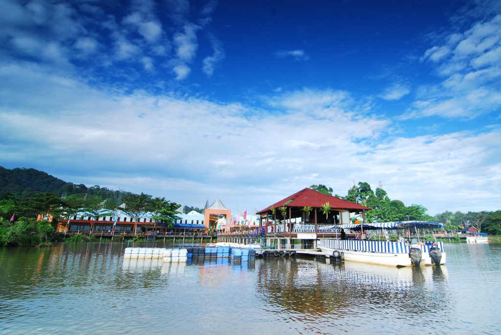 Bukit Merah Laketown Resort Waterpark