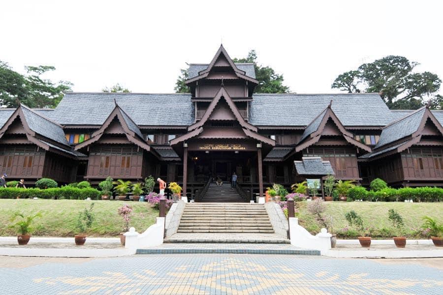 tempat bersejarah Istana Kesultanan Melaka